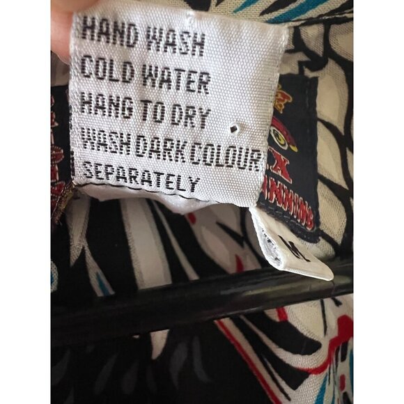 Original Mens Hawaiian Vintage Black Floral Button Up Camp Shirt Medium Pocket - Picture 7 of 7